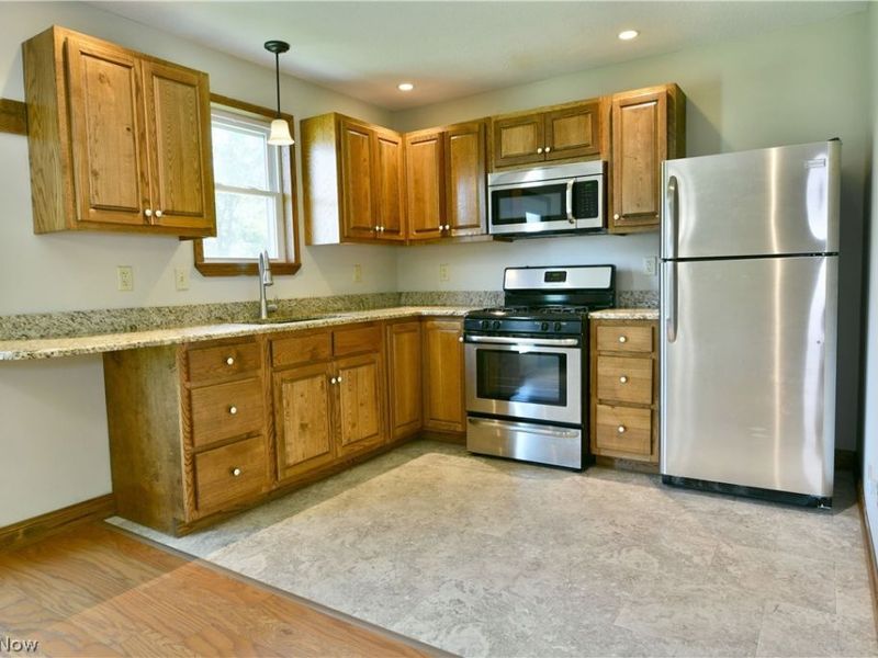 754 Warner Road , Brookfield, OH 44403 Photo 15