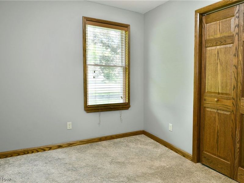 754 Warner Road , Brookfield, OH 44403 Photo 33