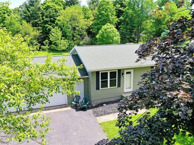 754 Warner Road , Brookfield, OH 44403 Photo 4