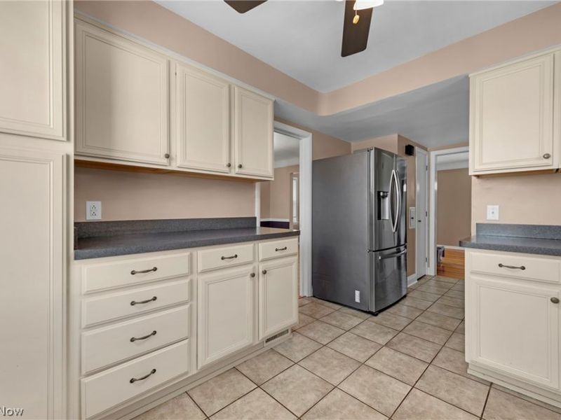 3122 Parklane Drive , Parma, OH 44134 Photo 17
