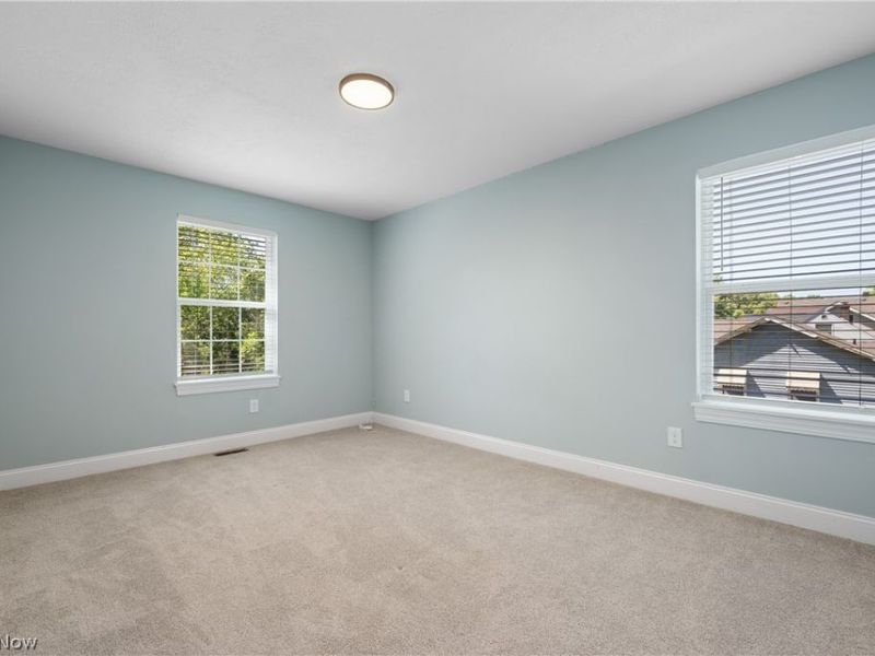 3675 Washington Park Boulevard, Newburgh Heights, OH 44105 Photo 29