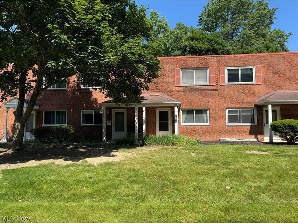 4393 Fairway Drive , Cleveland, OH 44135
