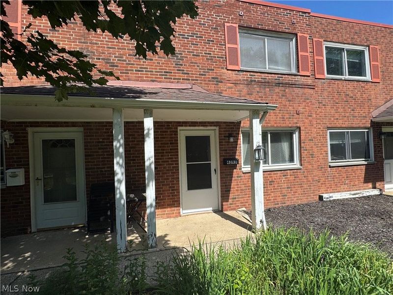 4393 Fairway Drive, Cleveland, OH 44135 Photo 2