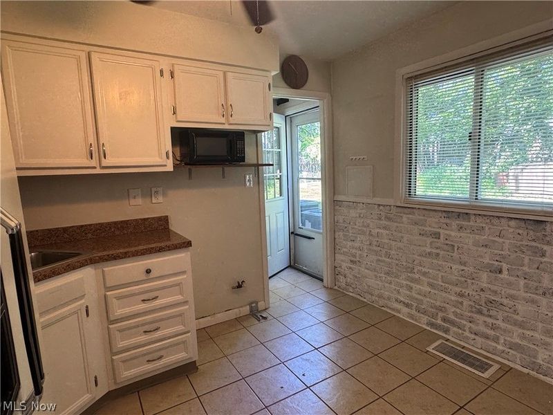 4393 Fairway Drive, Cleveland, OH 44135 Photo 6