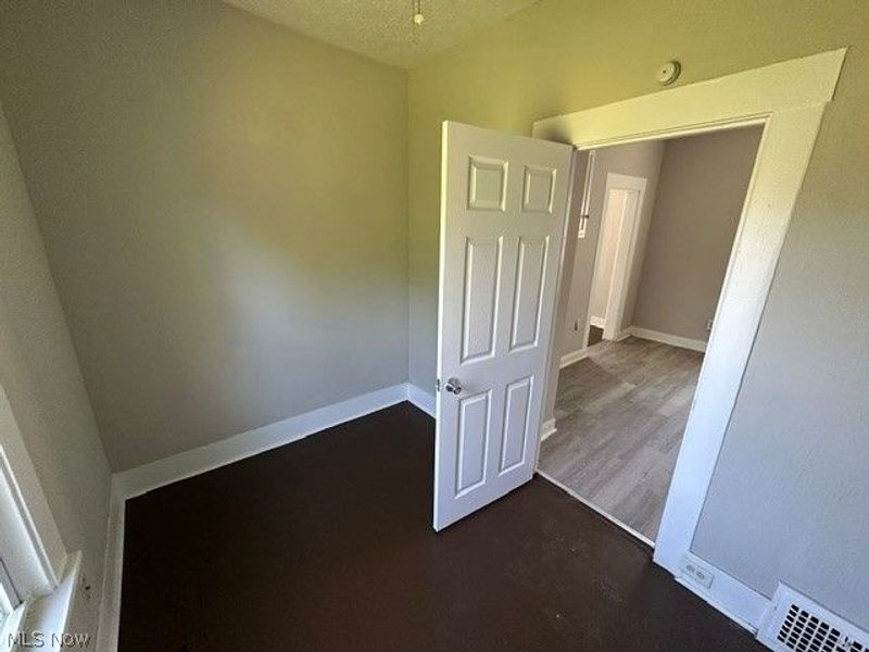 3578 E 76 Street , Cleveland, OH 44105 Photo 8