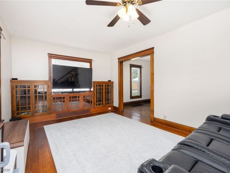 159 N Lyman Street, Wadsworth, OH 44281 Photo 4