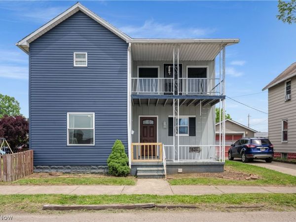 529 Park Avenue NW, New Philadelphia, OH 44663