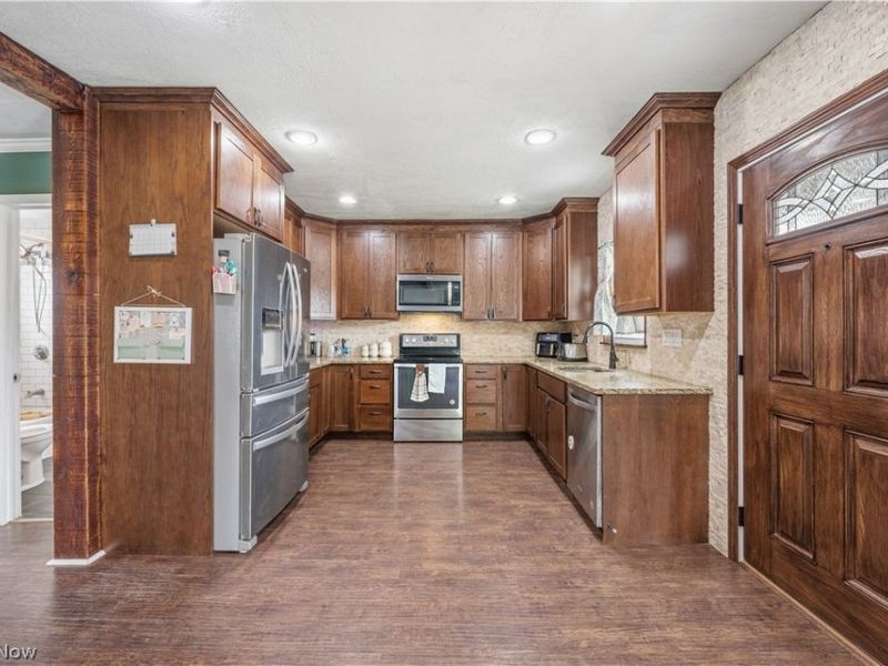 529 Park Avenue NW, New Philadelphia, OH 44663 Photo 6