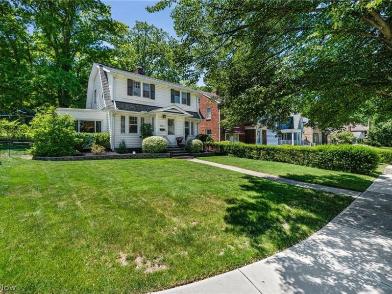 3484 Meadowbrook Boulevard, Cleveland Heights, OH 44118 Photo 3