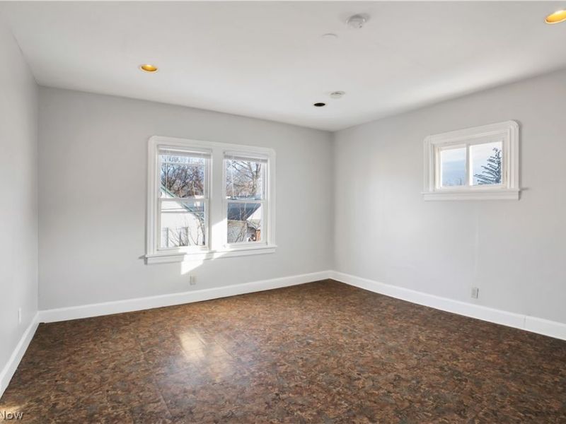 3533 Carlyle Avenue , Cleveland, OH 44109 Photo 10