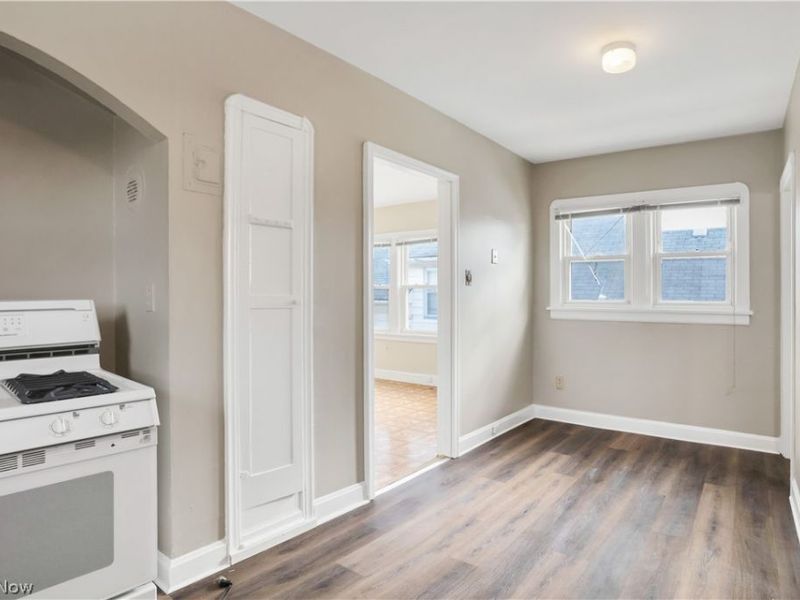 3533 Carlyle Avenue , Cleveland, OH 44109 Photo 22