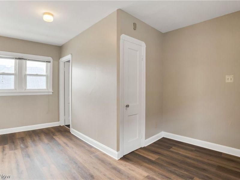 3533 Carlyle Avenue , Cleveland, OH 44109 Photo 24