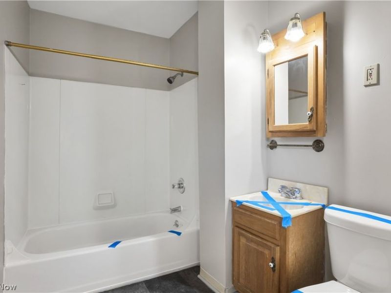 3533 Carlyle Avenue , Cleveland, OH 44109 Photo 25
