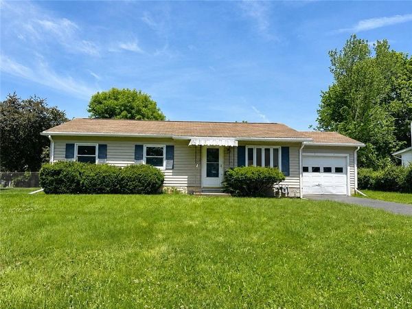 6 Meadow Lane , Painted Post, NY 14870