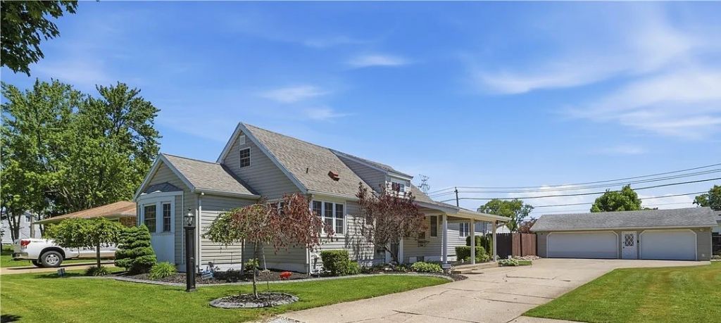 55 Toelsin Road, Buffalo, NY 14225 Main Photo