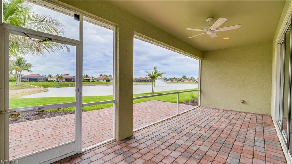 3036 Sunset Pointe Cir, Cape Coral, FL 33914 Photo