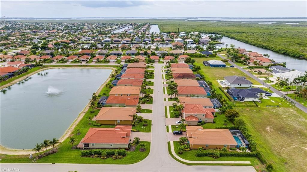 3036 Sunset Pointe Cir, Cape Coral, FL 33914 Photo
