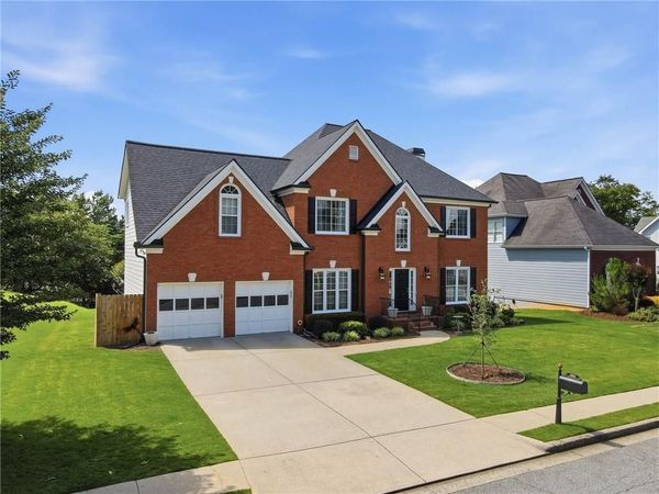 200 Finsbury Park Court , Suwanee, GA 30024