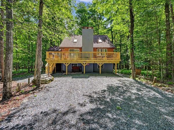 70 Underwood Lane , Lake Ariel, PA 18436