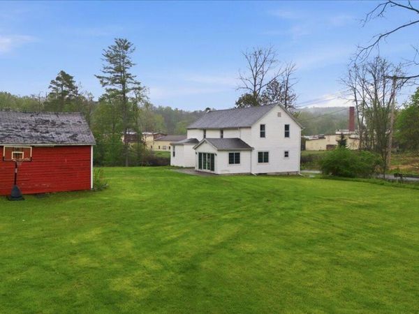 15 Kokley Avenue, Hoosick Falls, NY 12090
