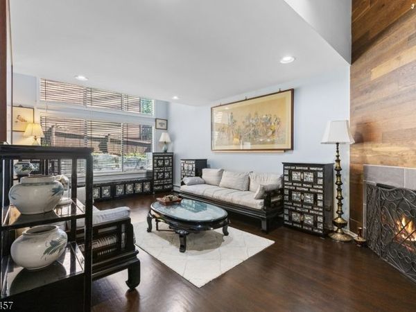 19 Schindler Dr, Rockaway, NJ 07866