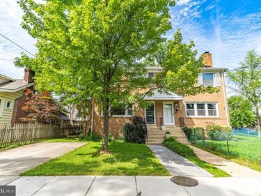 3 GROVES AVENUE , ALEXANDRIA, VA 22305