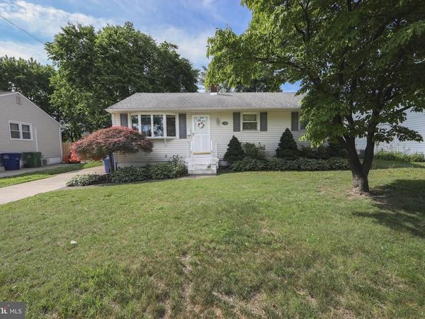 108 W HENRY STREET, PALMYRA, NJ 08065