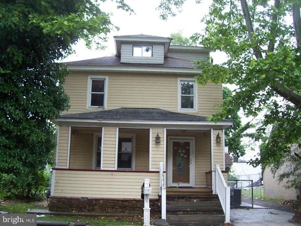 9 W ADAMS STREET , PAULSBORO, NJ 08066