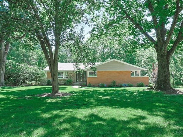 228 Poage Farm Road, Wyoming, OH 45215