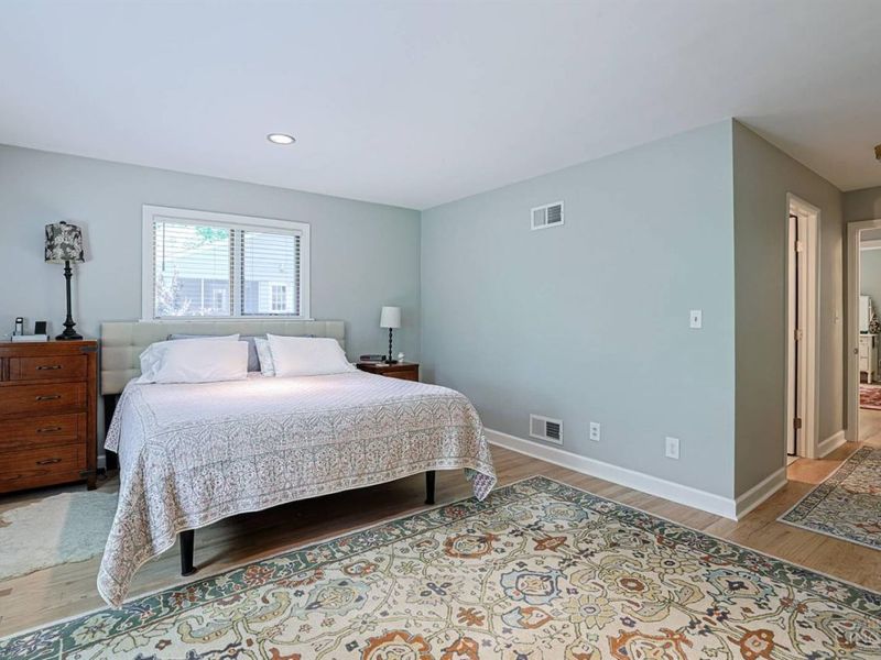 228 Poage Farm Road, Wyoming, OH 45215 Photo 22