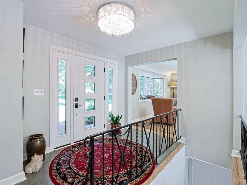 228 Poage Farm Road, Wyoming, OH 45215 Photo 6