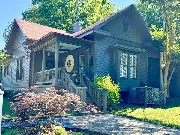700 Mitchell Ave , Columbia, TN 38401