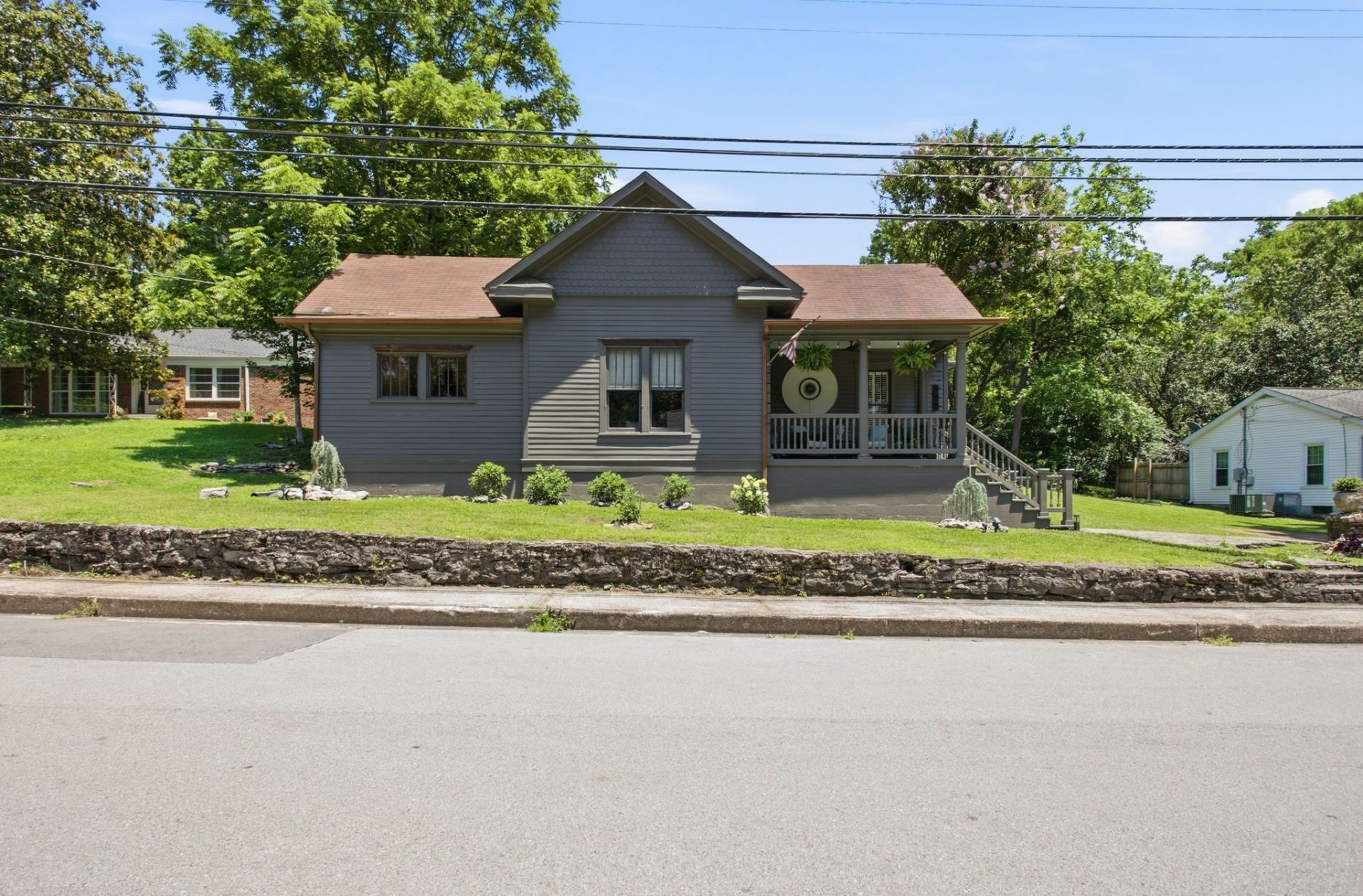 700 Mitchell Ave, Columbia, TN 38401 Main Photo