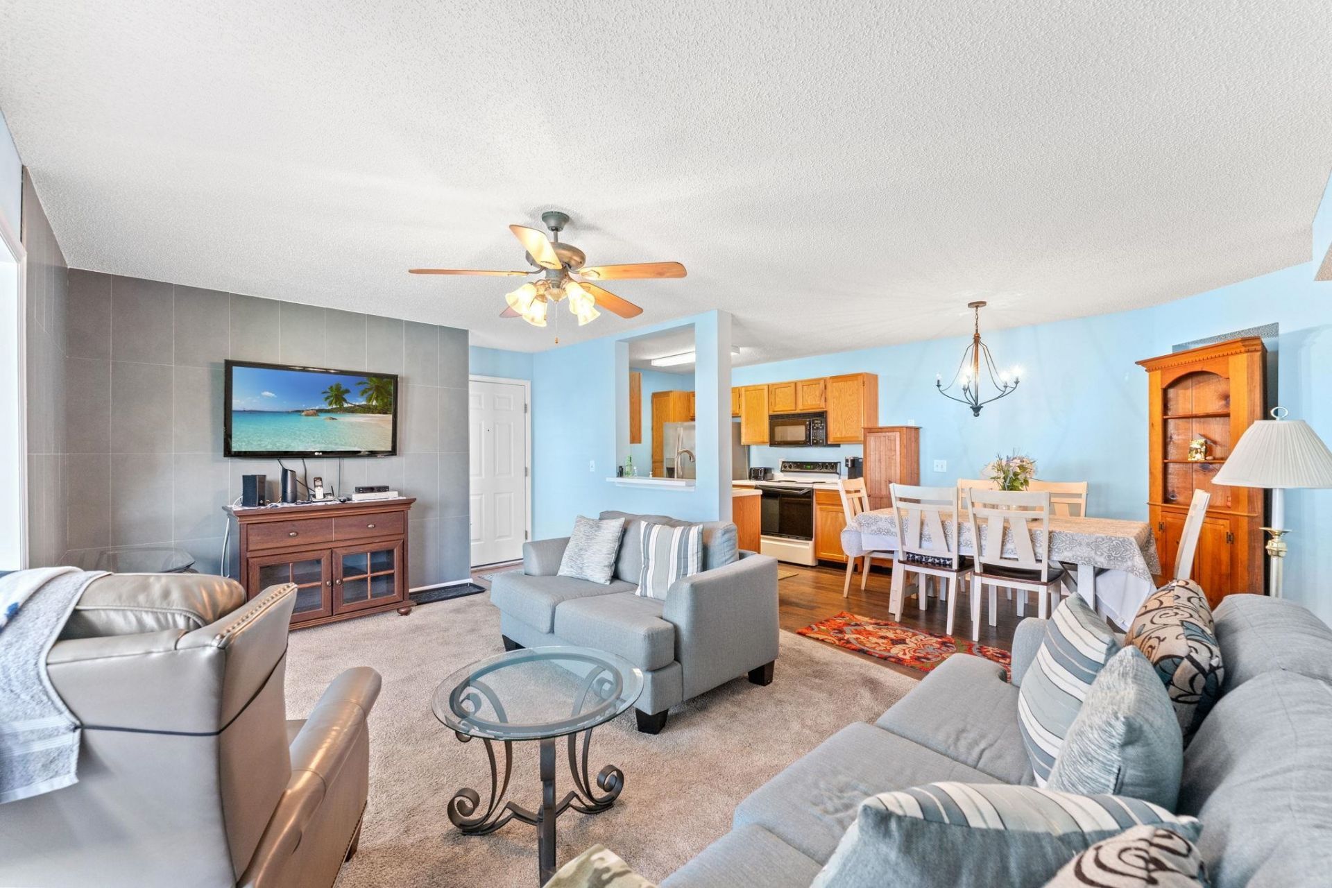 8562 Hopkins Circle  Photo 8