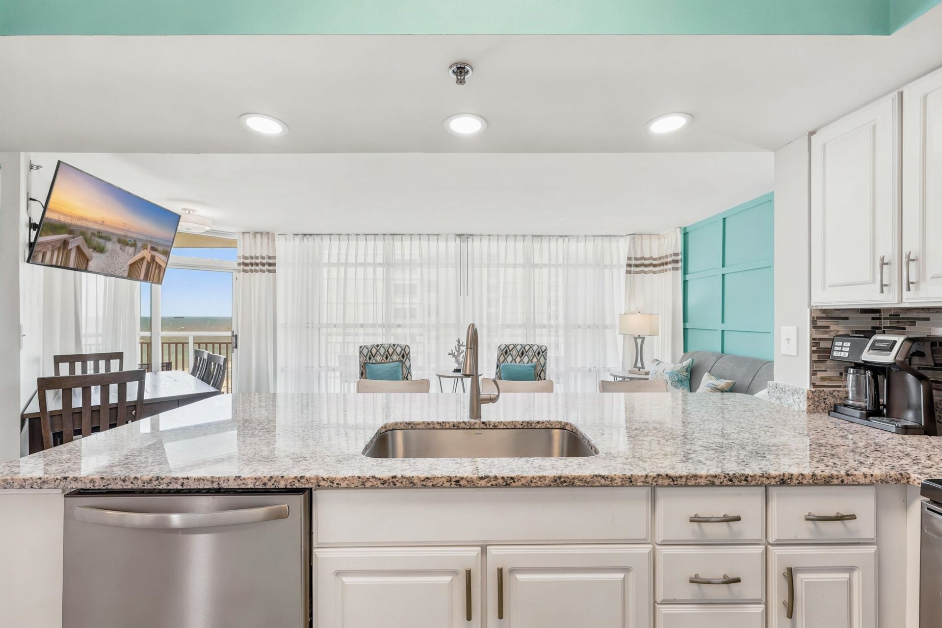 2504 N Ocean Blvd.  Photo 7