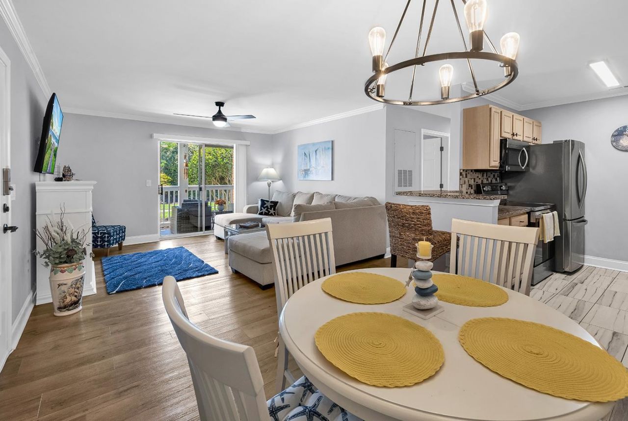 3768 Citation Way  Photo 15