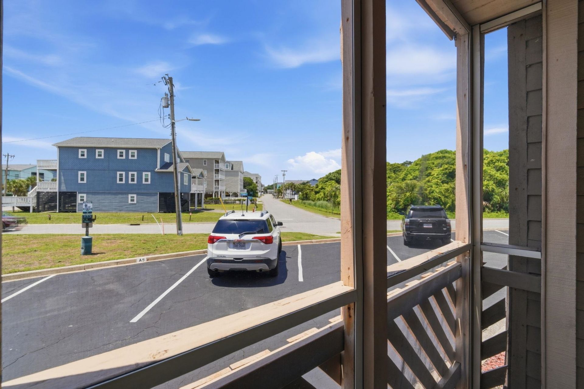 609 Hillside Dr.  Photo 17