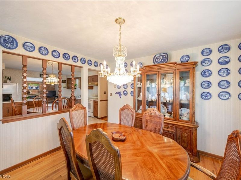 13899 Chippewa Trail , Middleburg Heights, OH 44130 Photo 10