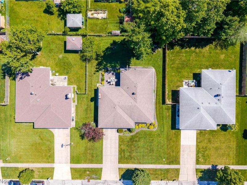 13899 Chippewa Trail , Middleburg Heights, OH 44130 Photo 34