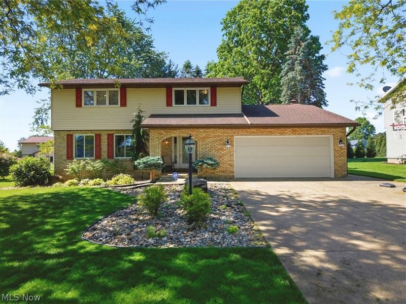 2230 Vixen Street NW, North Canton, OH 44720 Photo 1