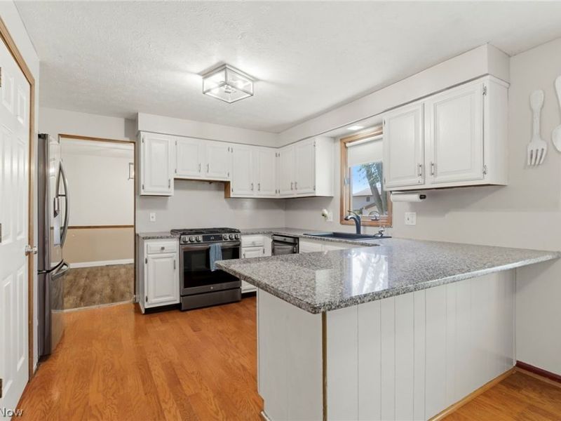 2230 Vixen Street NW, North Canton, OH 44720 Photo 13