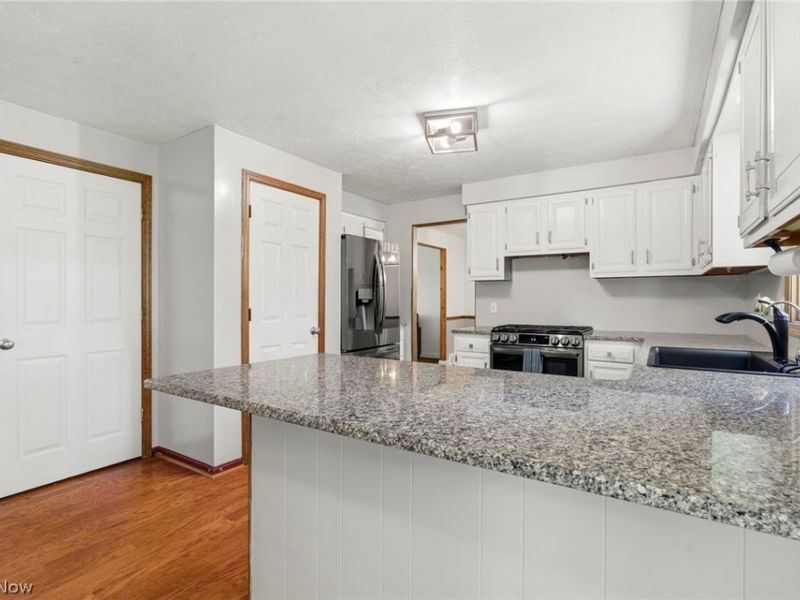 2230 Vixen Street NW, North Canton, OH 44720 Photo 14