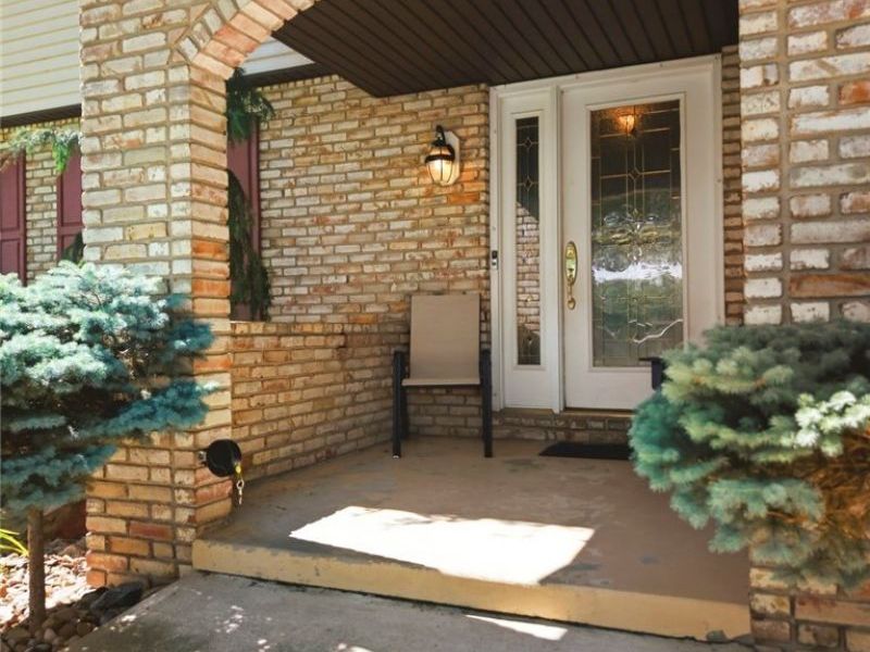 2230 Vixen Street NW, North Canton, OH 44720 Photo 4