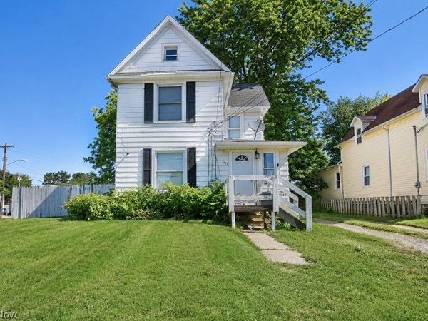 403 New Street , Fairport Harbor, OH 44077