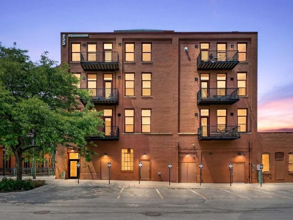 230 N Kalamazoo, Unit 301, Kalamazoo, MI 49007