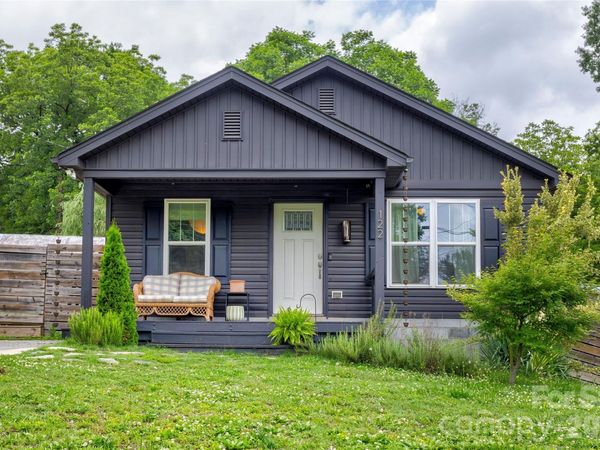 122 Crowell Drive NW, Concord, NC 28025