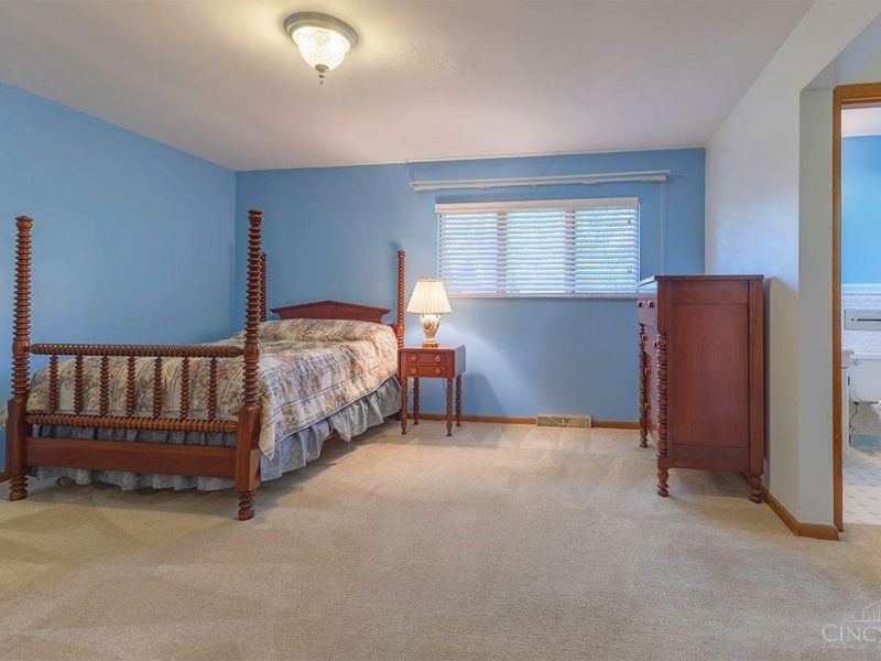 6404 Thompson Road, Colerain Township, OH 45247 Photo 28
