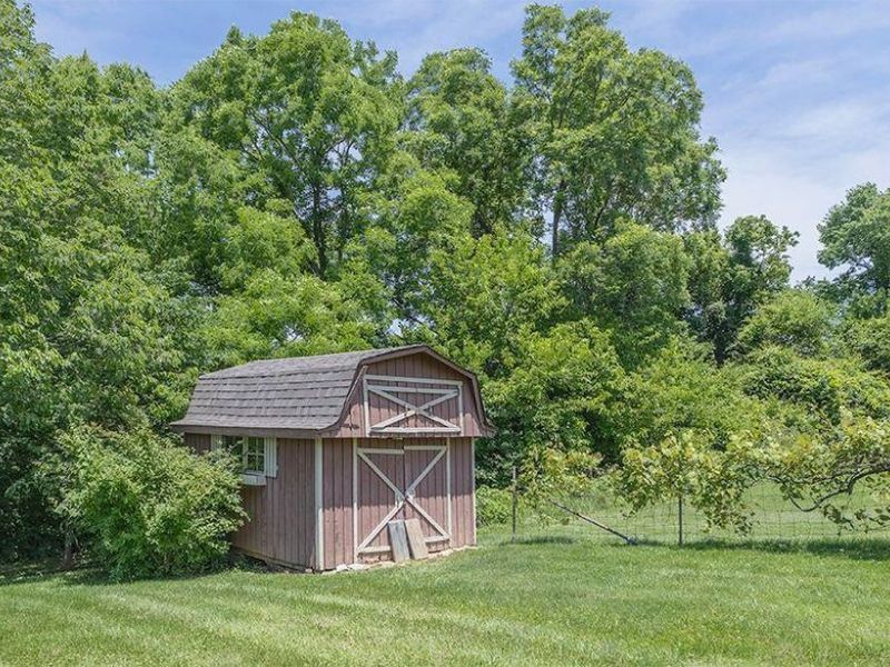 6404 Thompson Road, Colerain Township, OH 45247 Photo 9