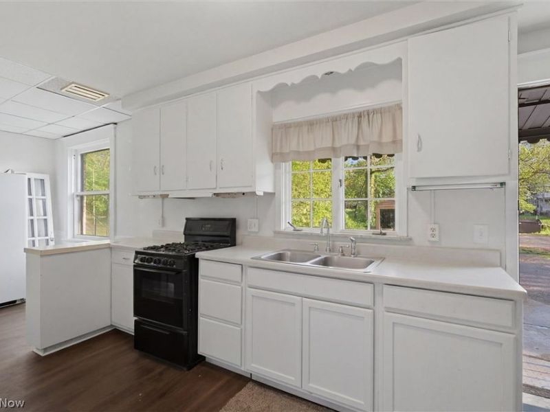 252 Broadway Avenue , Youngstown, OH 44504 Photo 7