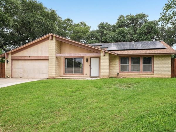 11935 Briarpath St, San Antonio, TX 78249